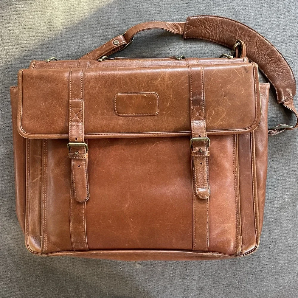 Vintage Wilsons Mens Cognac Leather Briefcase Messenger Bag Alla Moda Bellezza - Picture 1 of 10